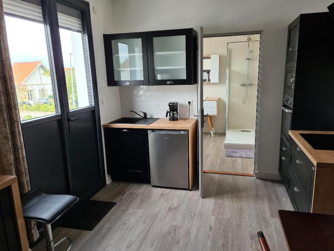Le Fetilly Avec Parking Privatif Et Climatisation La Rochelle  Exteriér fotografie